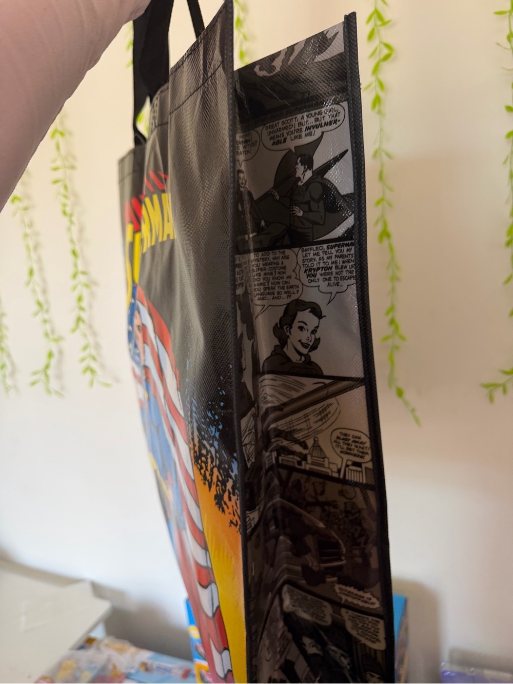 DC Comics Superman Tote Bag - Blue/Yellow/Red/Black - Picture 3 of 3